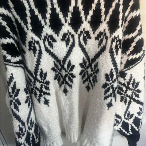 Free People Oversized Chunky Knit Fireside Tunic Sweater Ivory Black Medium - Picture 11 of 16